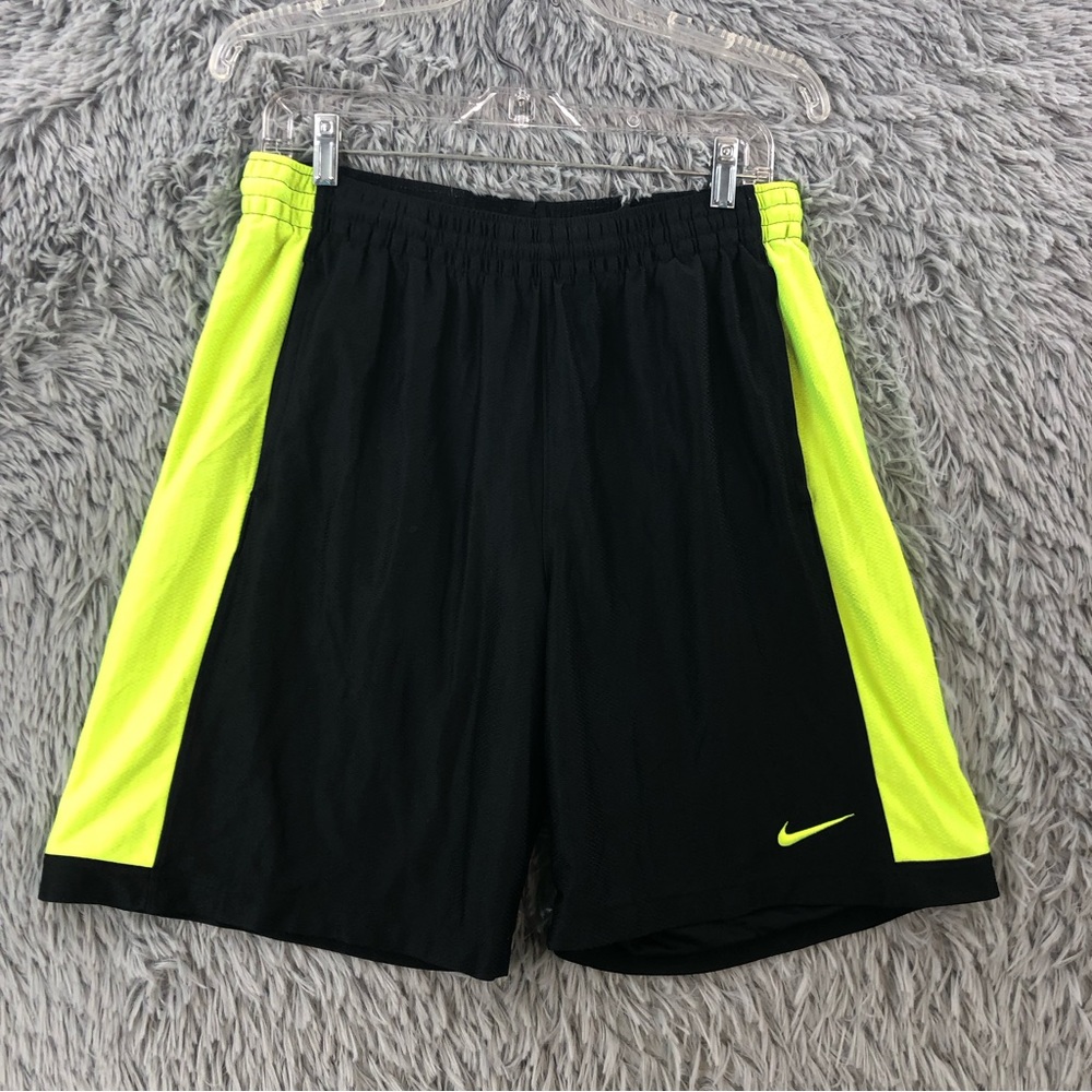 Nike Shorts Mens Medium Drawstring Waist Logo Black Athletic Pockets
